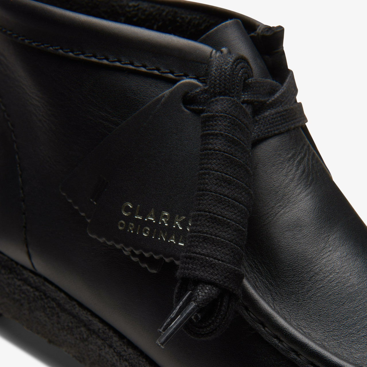 Wallabee Boot Black Leather | Clarks discount