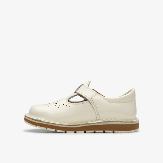 Joyful Skip Toddler White Patent | Clarks discount