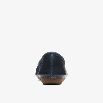 Freckle Ice Navy Leather | Clarks online