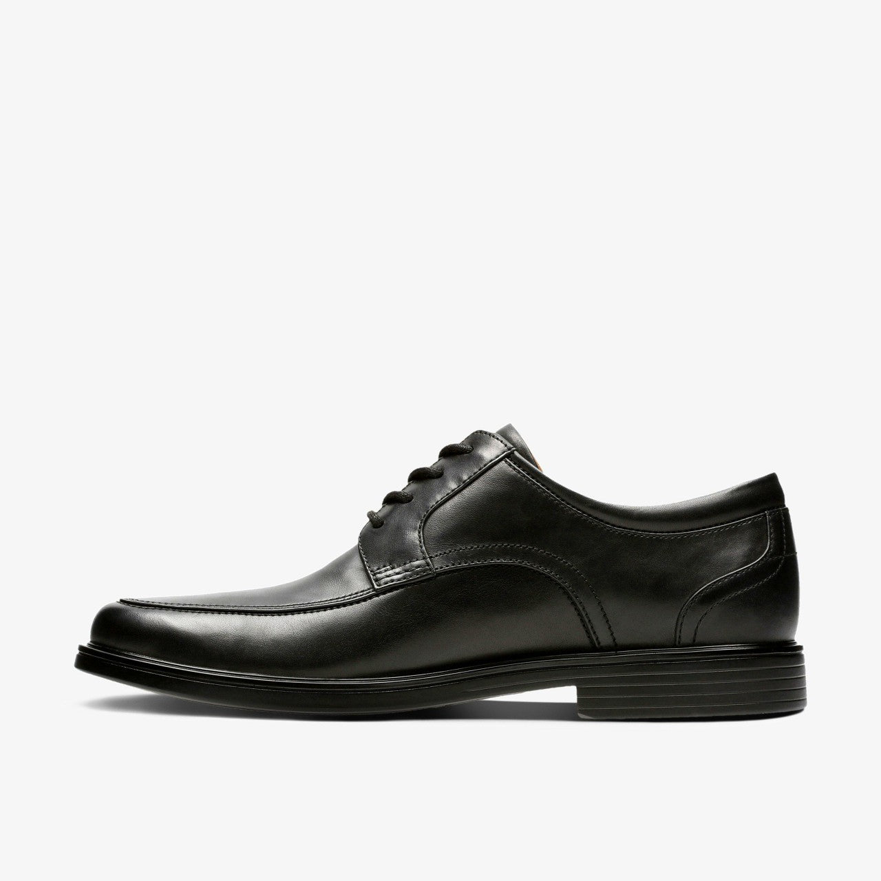 Un Aldric Park Black Leather | Clarks on Sale