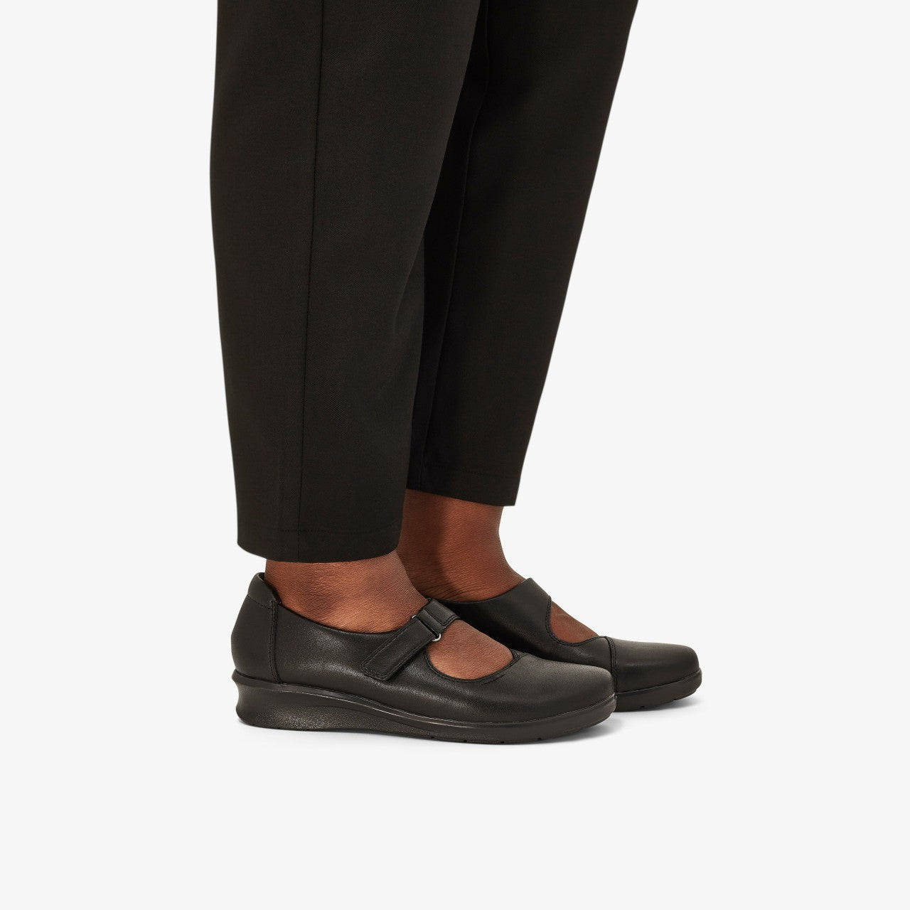 Hope Henley Black Leather | Clarks discount