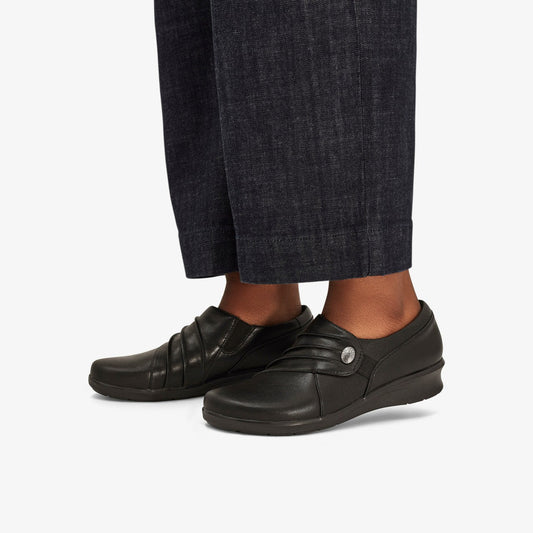 Hope Roxanne Black | Clarks outlet