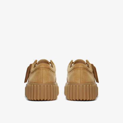 Torhill Bee Light Tan Nubuck | Clarks on Sale