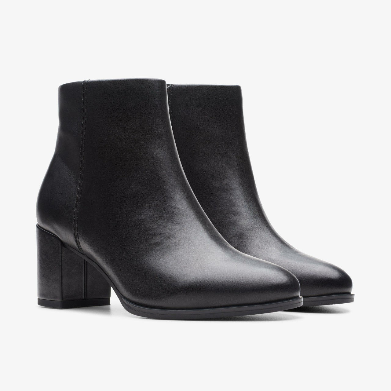 Freva 55 Zip Ankle Boot Black Leather | Clarks on Sale