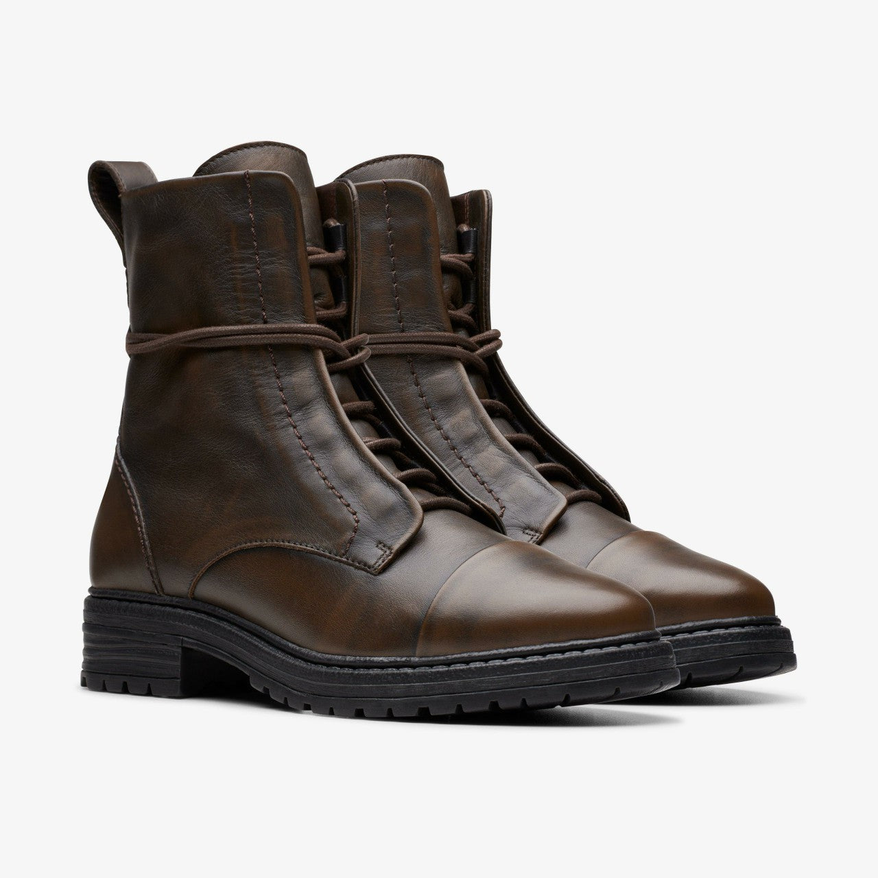 Rixley Lace Dark Brown Leather | Clarks for sale