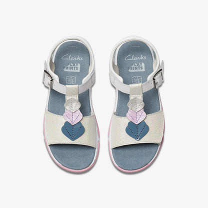Osian Charm Kid White | Clarks discount