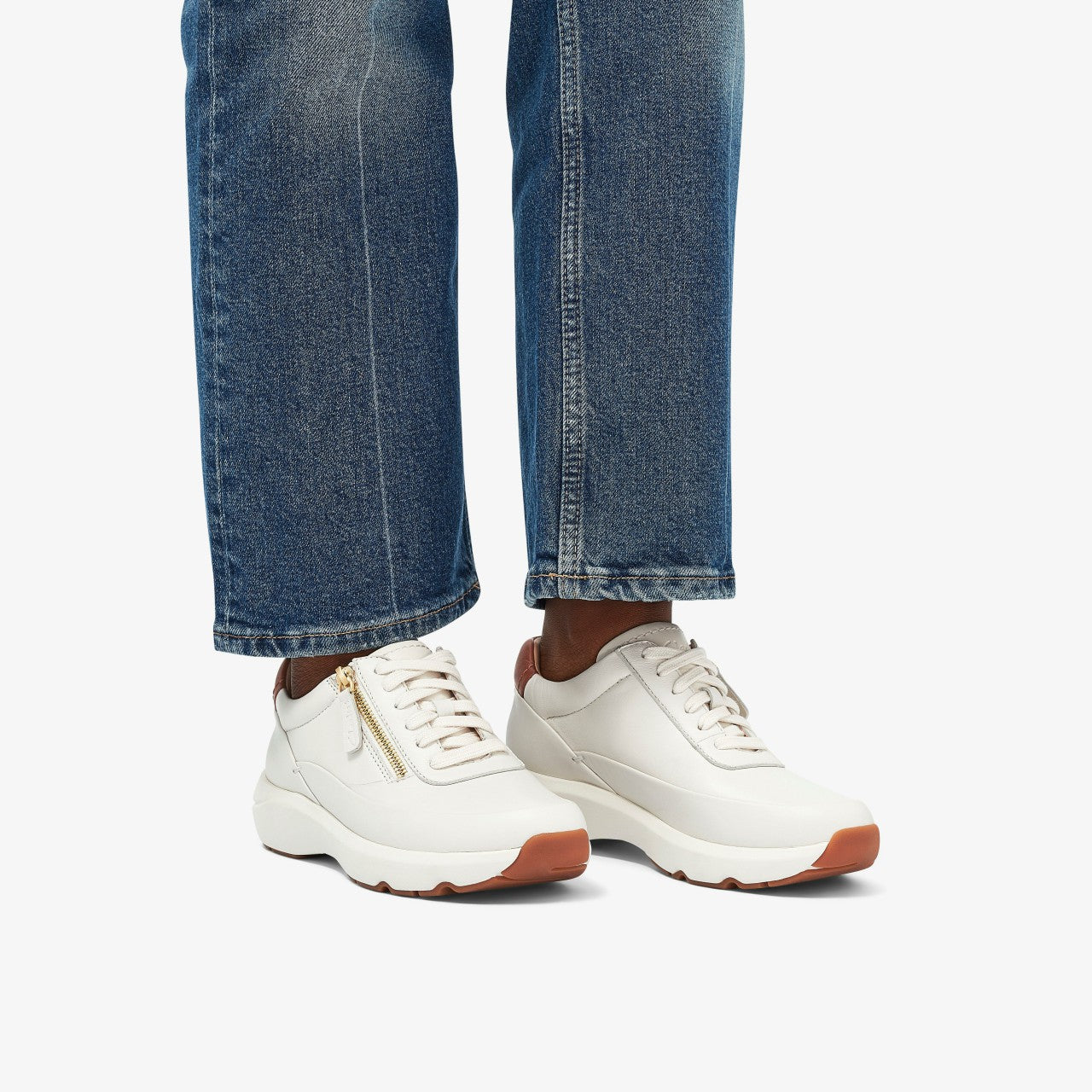 Tivoli Zip Off White Leather | Clarks discount