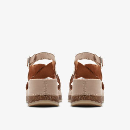 Kassanda Step Sand Nubuck | Clarks online