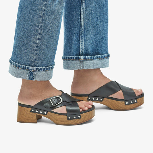 Sivanne Walk Black Leather | Clarks online
