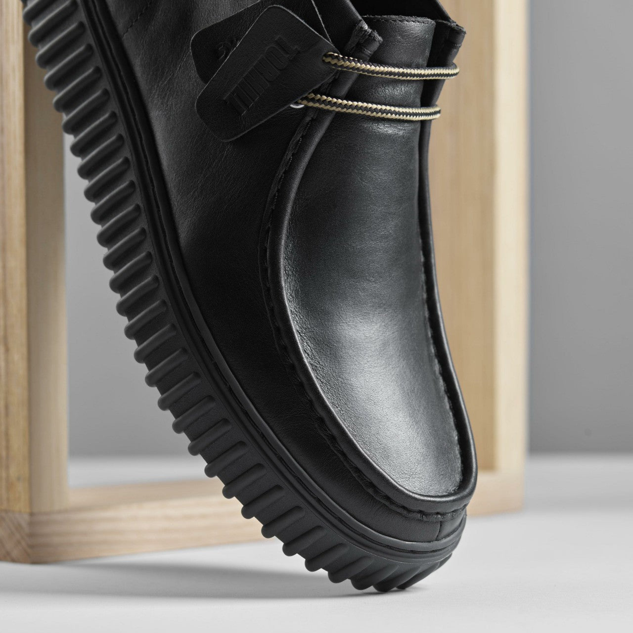 Torhill Hi Black Leather | Clarks outlet