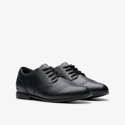 Finja Brogue Older Black Leather | Clarks discount