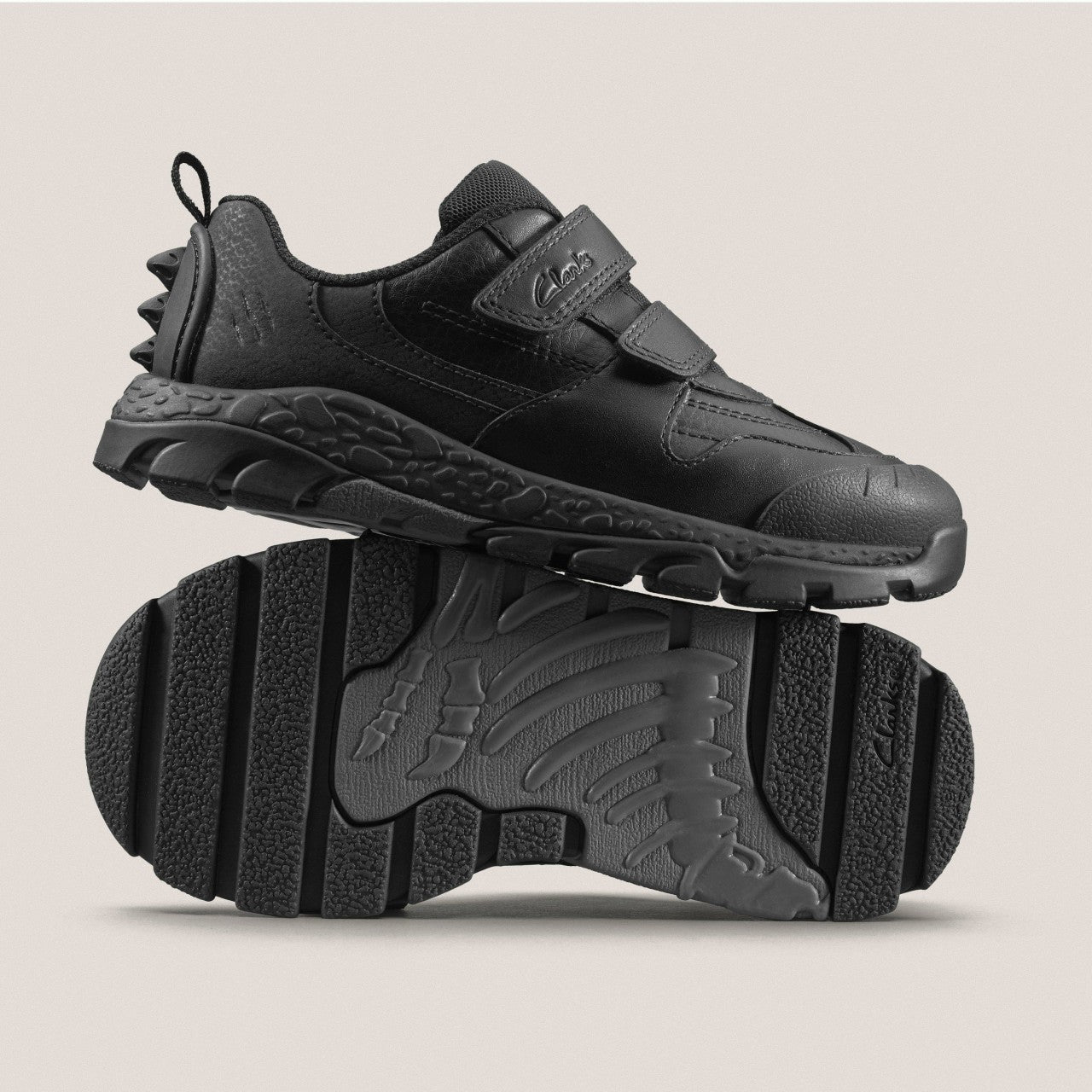 Steggy 2 Pace Kid Black Leather | Clarks outlet