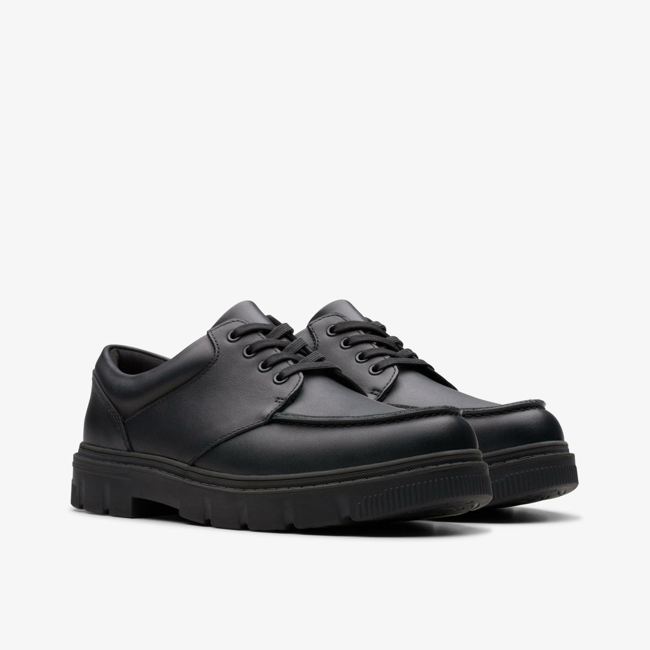 Lorcam Edge Youth Black Leather | Clarks on Sale