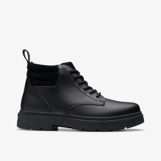 Lorcam Trail Youth Black Leather | Clarks outlet