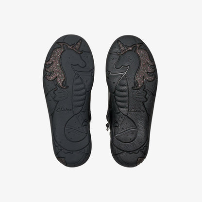 Relda Glow Kid Black | Clarks discount