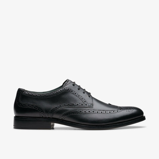 Craft James Tip Brogue Black Leather | Clarks on Sale