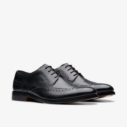 Craft James Tip Brogue Black Leather | Clarks on Sale