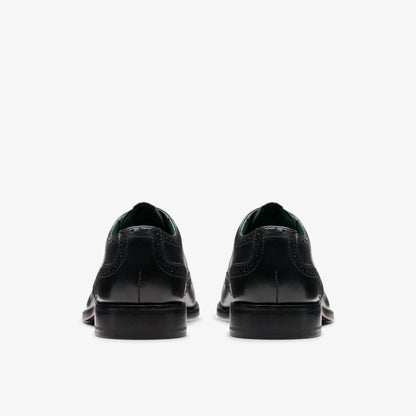 Craft James Tip Brogue Black Leather | Clarks on Sale