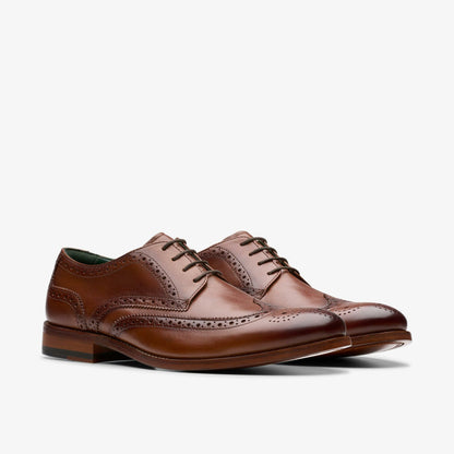 Craft James Tip Brogue Mid Tan Leather | Clarks online