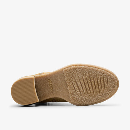 Cassiano Zip Ankle Boot Light Tan Suede | Clarks on Sale