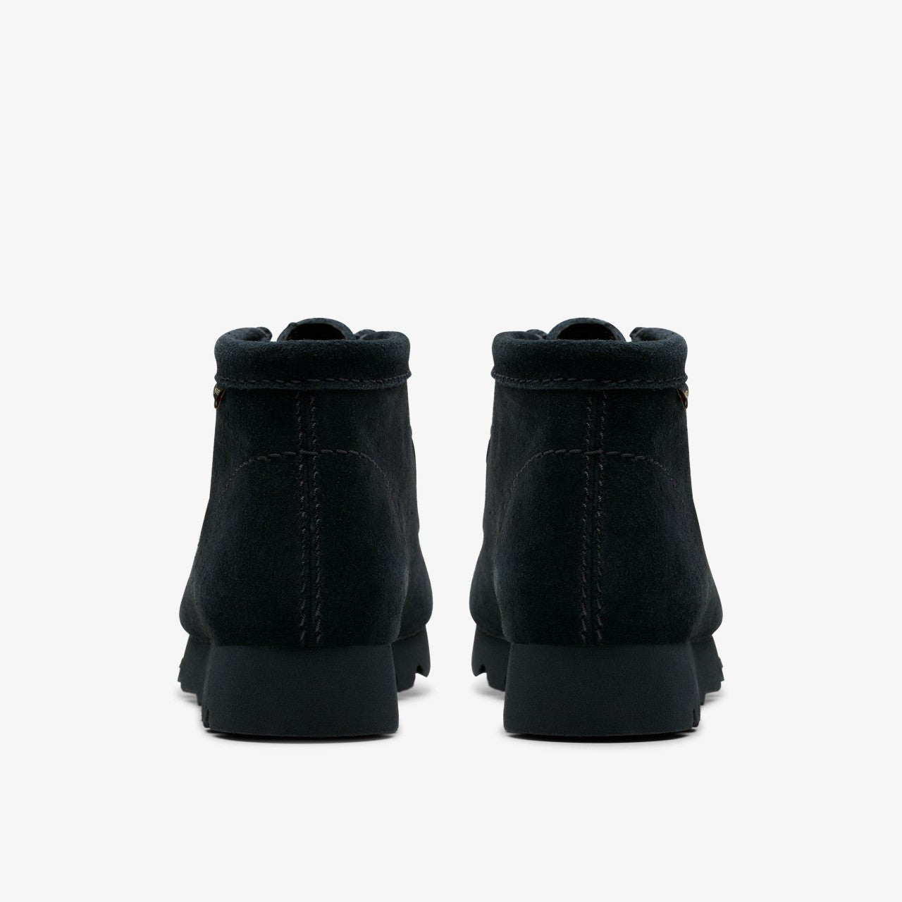Wallabee Boot GORE-TEX Black Suede | Clarks Sale