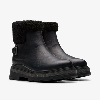 Hencroft Madi Waterproof Black Warmlined Leather | Clarks online