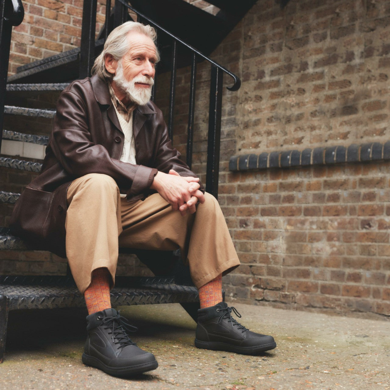 Mapstone Hi GORE-TEX Black Warmlined Leather | Clarks Sale