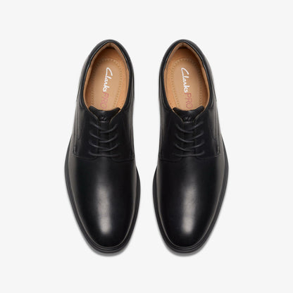 Eldredge Plain Black Leather | Clarks Sale