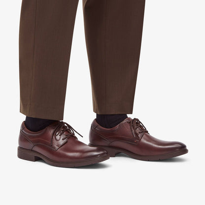 Eldredge Plain Dark Brown Leather | Clarks for sale
