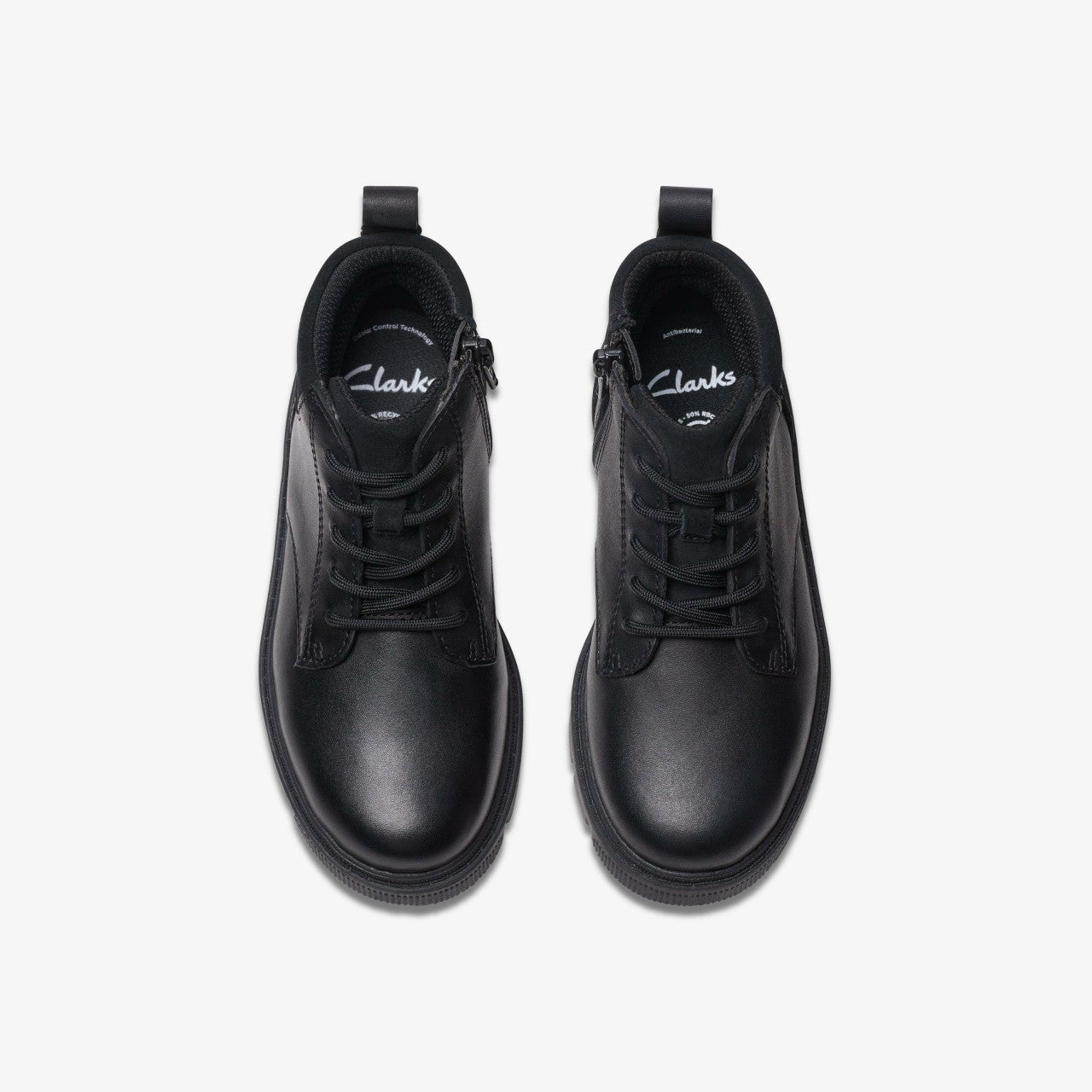 Lorcam Trail Kid Black Leather | Clarks on Sale