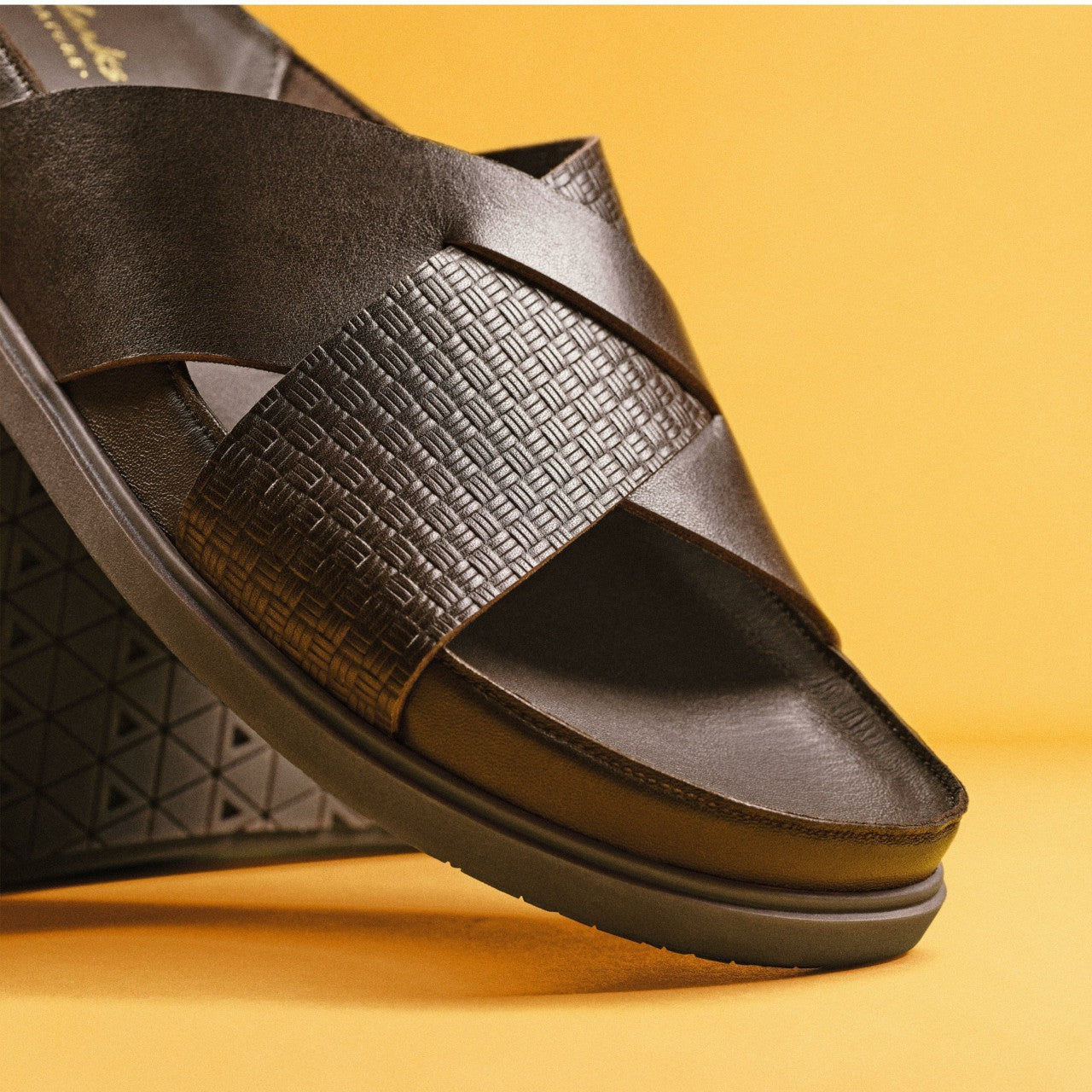Torford Cross Brown Leather | Clarks on Sale