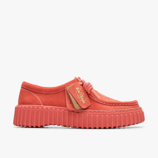 Torhill Bee Coral Suede | Clarks online