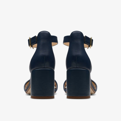 Ezoria Mae Navy Leather | Clarks outlet