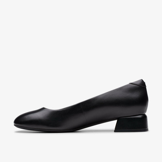 Daiss 30 Step Black Leather | Clarks discount