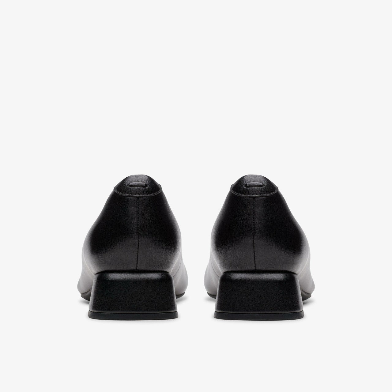 Daiss 30 Step Black Leather | Clarks discount