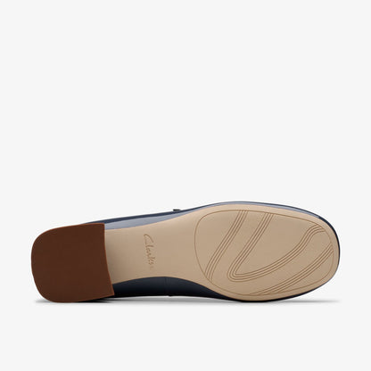 Daiss 30 Shine Navy Patent | Clarks outlet