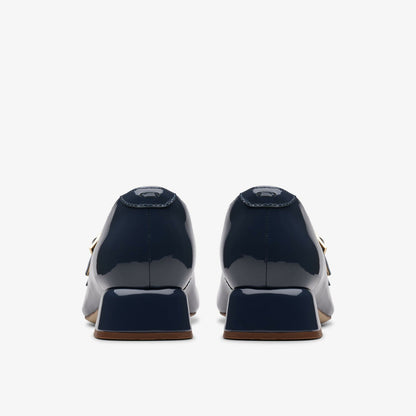 Daiss 30 Shine Navy Patent | Clarks outlet