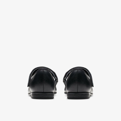 Finja Tap Older Black Leather | Clarks online