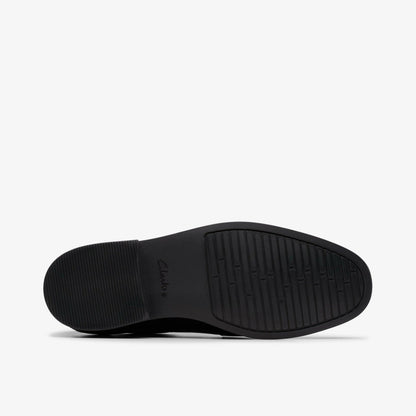 Jonwin Step Youth Black Leather | Clarks on Sale
