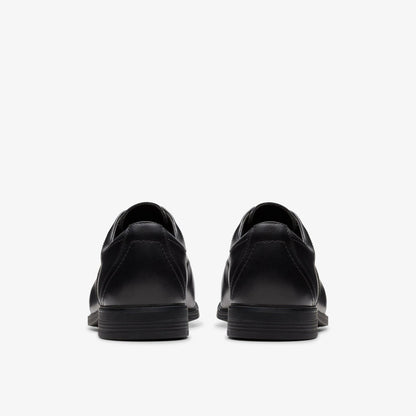 Jonwin Loop Youth Black Leather | Clarks for sale