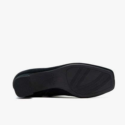 Fernie Zip Black Suede | Clarks outlet