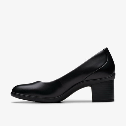 Shaya Poppy Black Leather | Clarks online