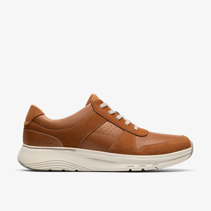 Motion Trek Go Tan Combination | Clarks Sale