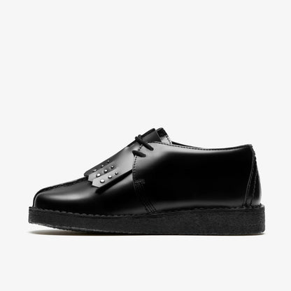 Desert Trek Black Hi Shine Leather | Clarks for sale