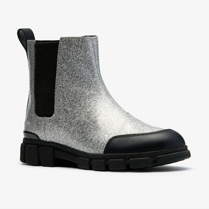 Evyn Chelsea Kid Silver Patent | Clarks online