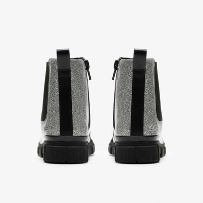 Evyn Chelsea Kid Silver Patent | Clarks online