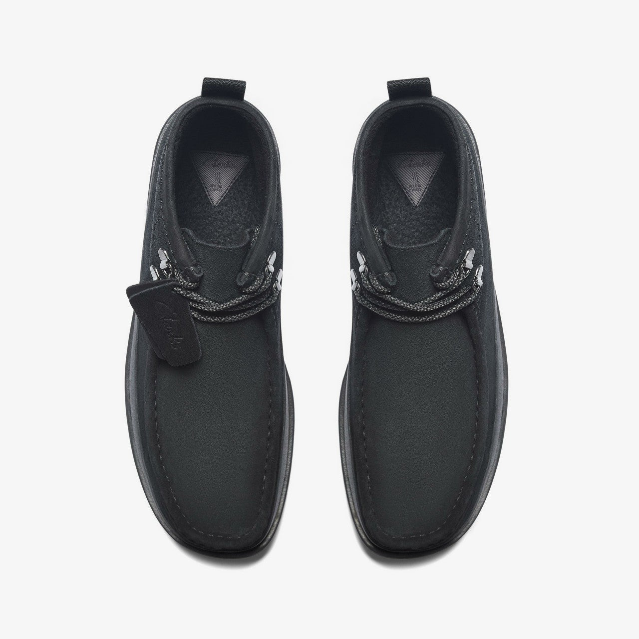 Wallabee FTR2 Hi Black Suede | Clarks Sale