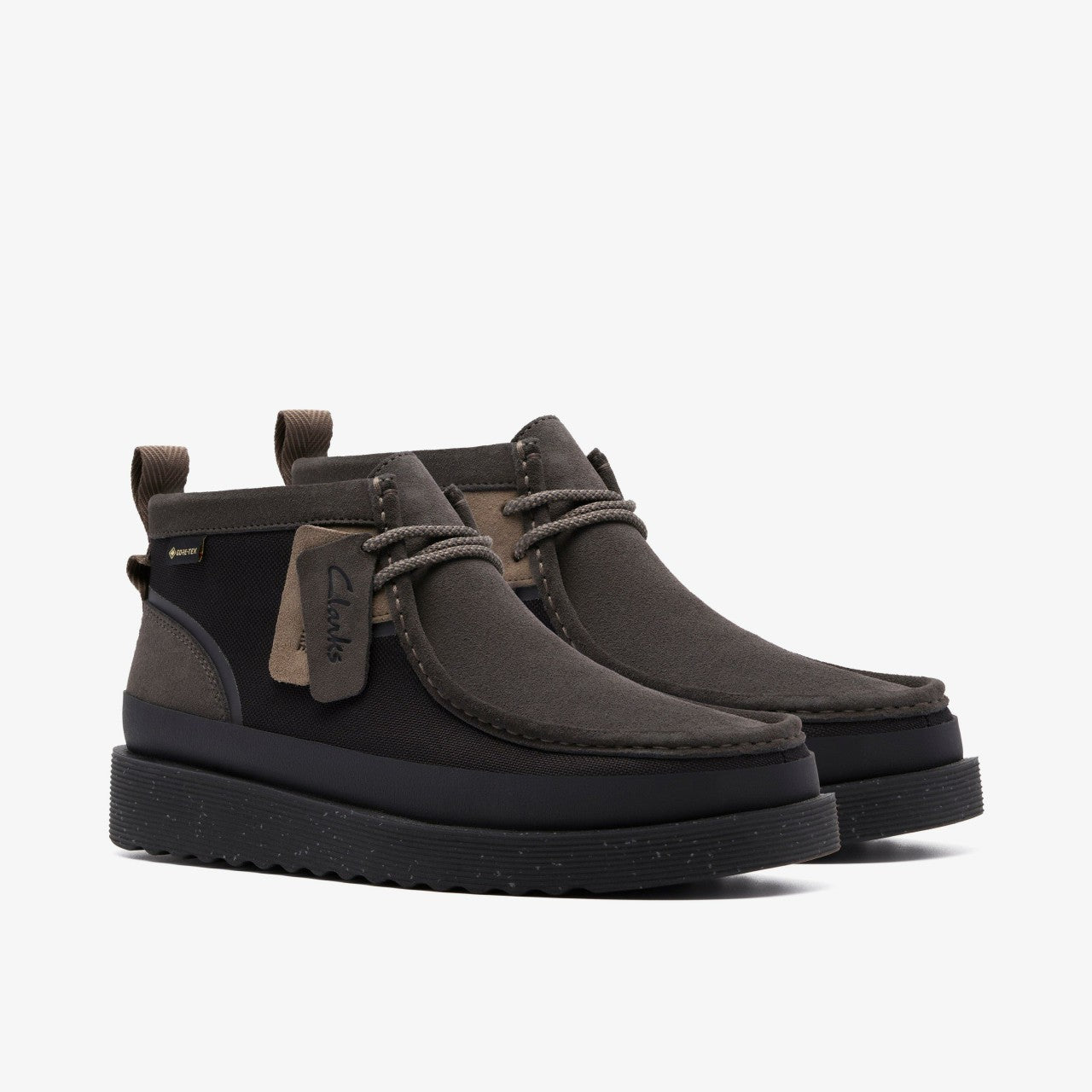 Wallabee FTR GORE-TEX Black Combination | Clarks outlet