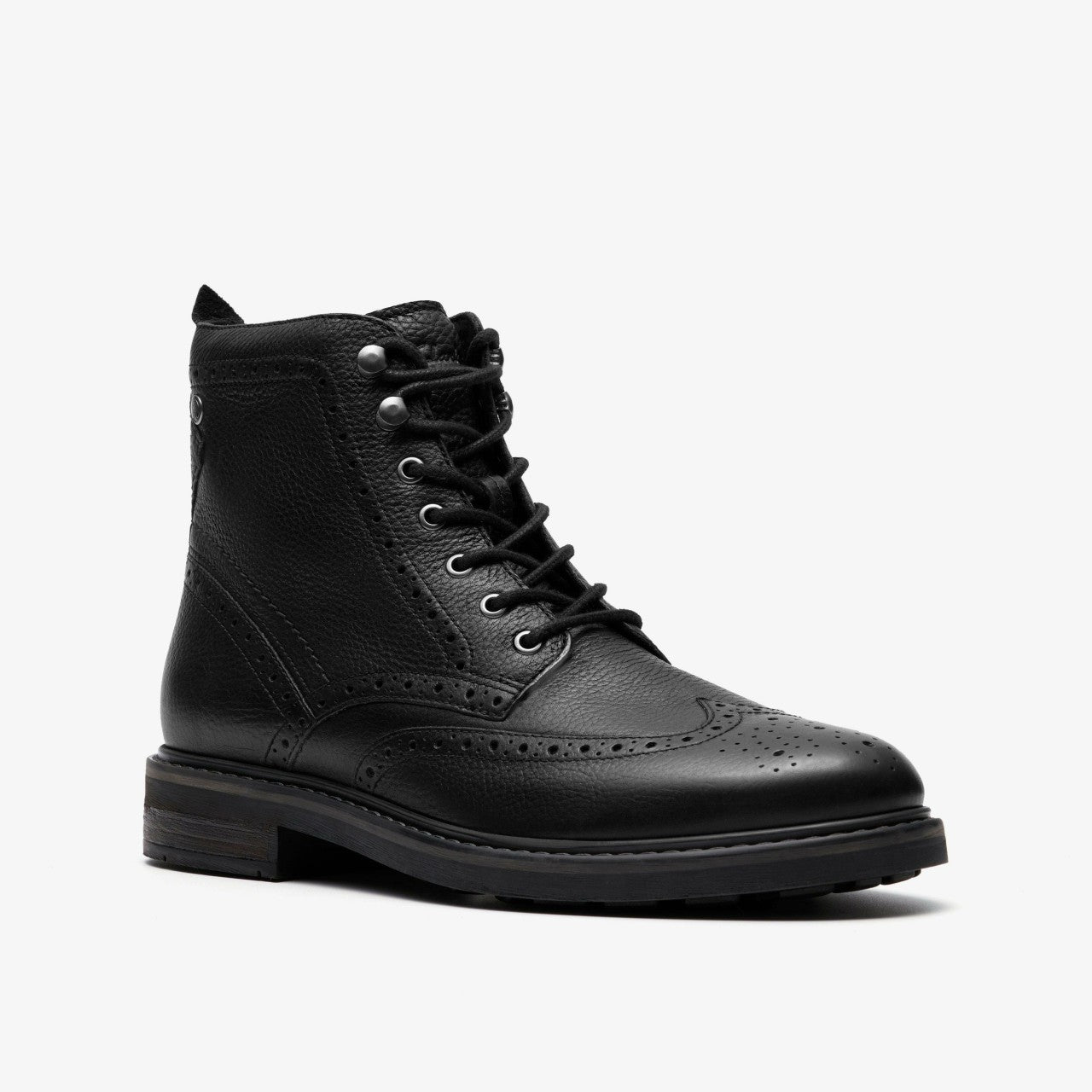 Newford Lace Boot Black Leather | Clarks outlet