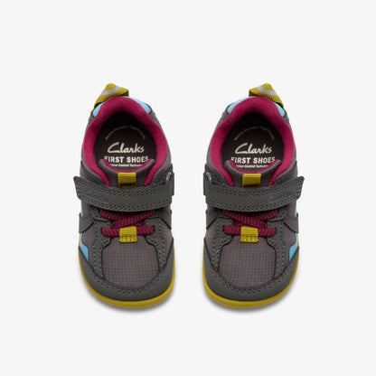 Roamer Hero Toddler Dark Grey Combination | Clarks on Sale